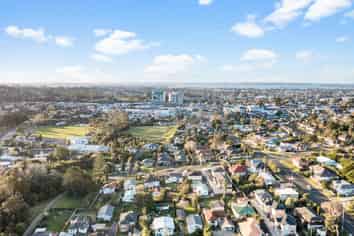 56 Savoy Road, Glen Eden