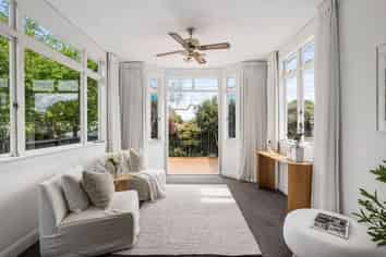 28 Harlston Road, Mount Albert
