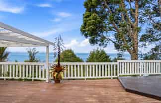 122 Otitori Bay Road, Titirangi