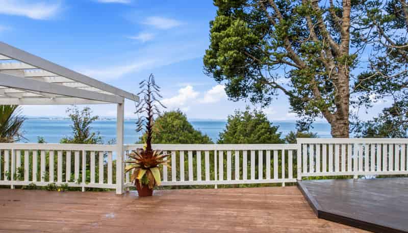 122 Otitori Bay Road, Titirangi