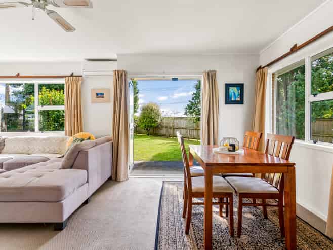 1/2 Wallace Road, Ranui