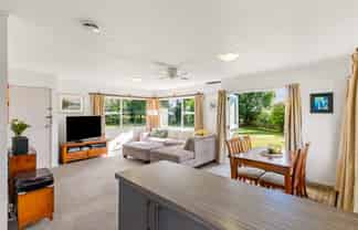 1/2 Wallace Road, Ranui