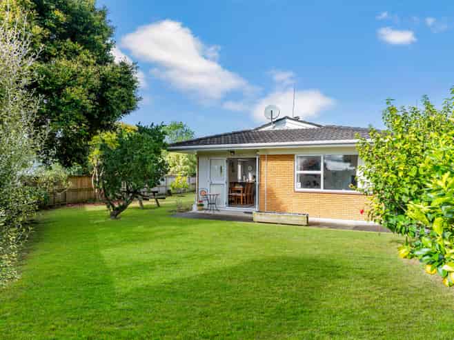 1/2 Wallace Road, Ranui