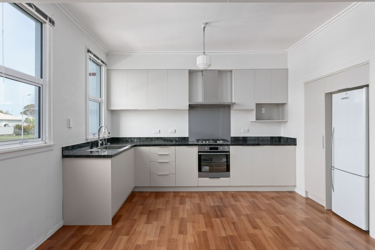 Close to local Gisborne cbd – pohled 4