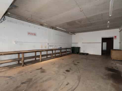 HIGH STUD WORKSHOP OR WAREHOUSE
