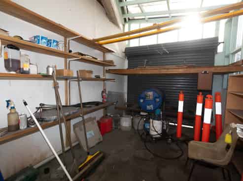 HIGH STUD WORKSHOP OR WAREHOUSE
