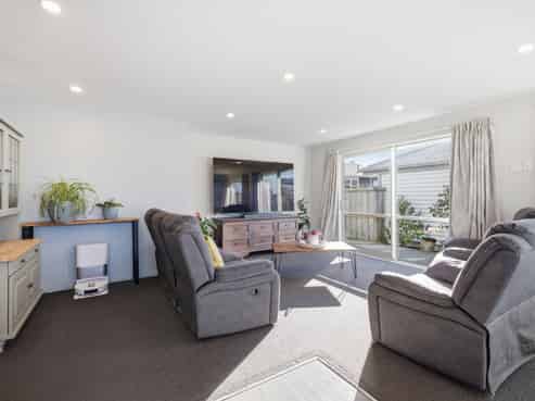 39 Baynes Street, Burwood