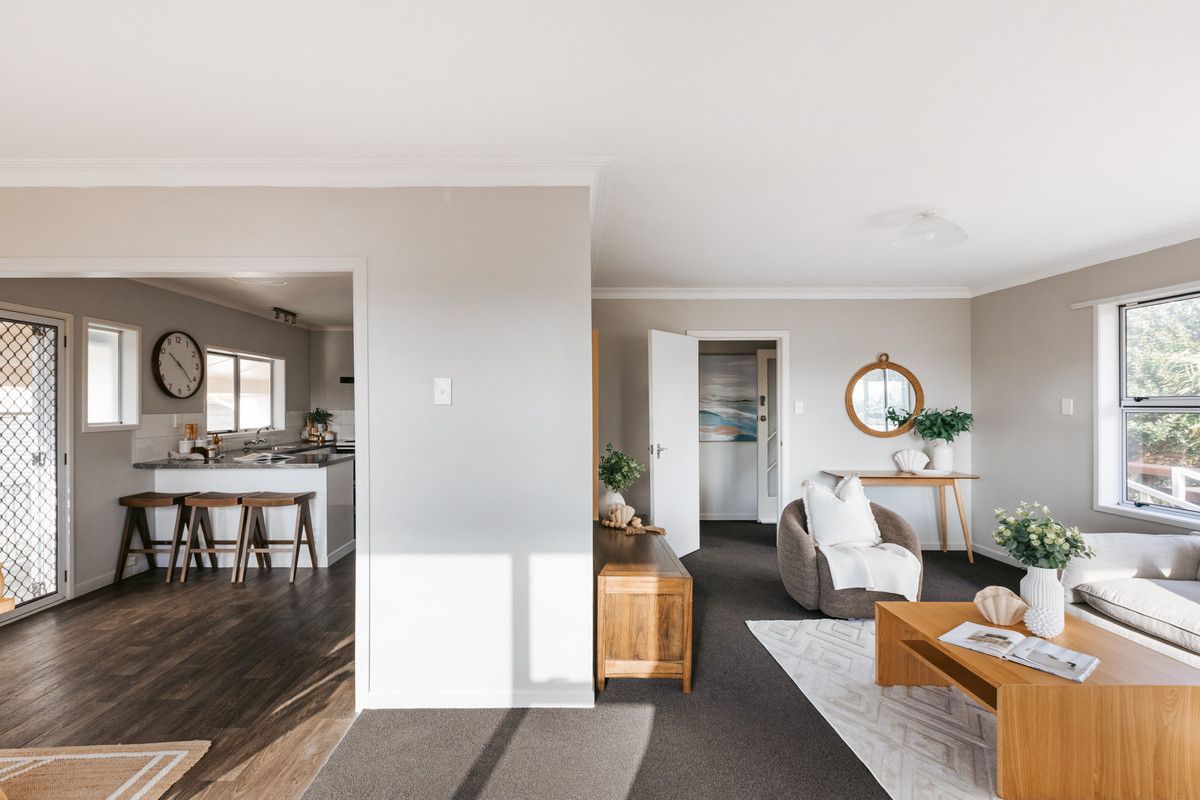 Move In, Add Value & Make It Yours - Bild 5