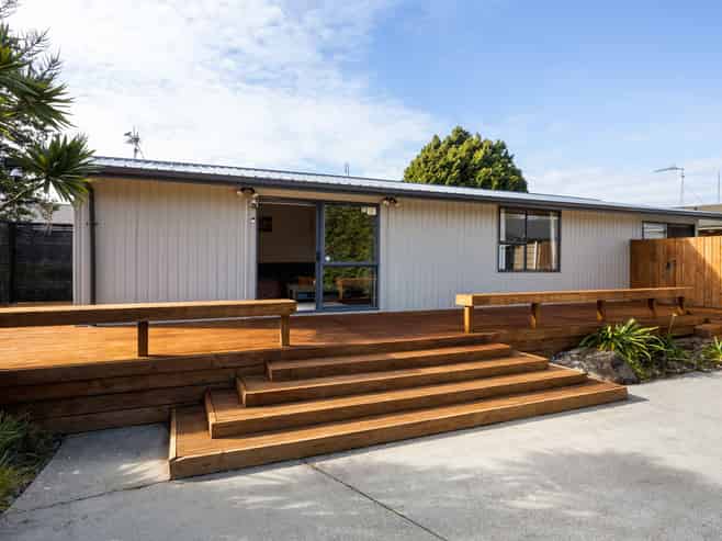 14 Endeavour Avenue, Flagstaff