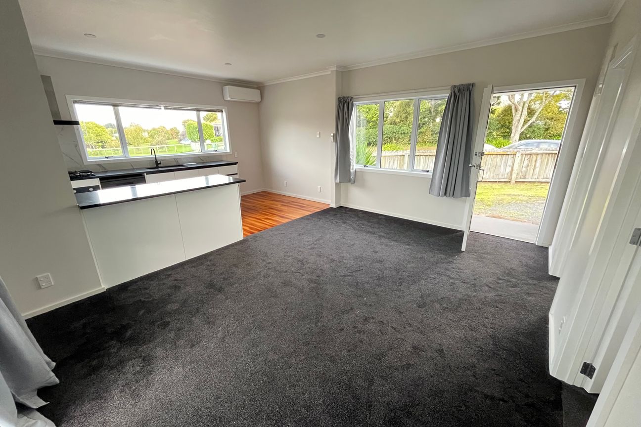 Affordable, Modern and Move-In Ready! - Aanzicht 2