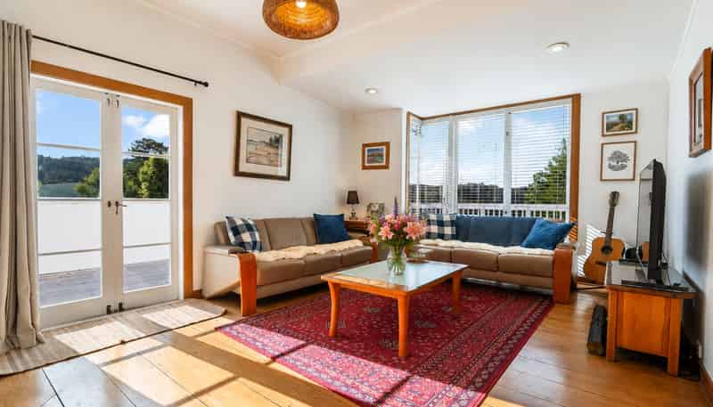 43 J Tolhopf Road, Puhoi