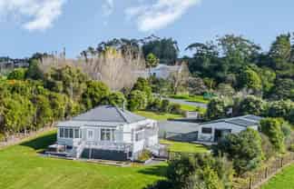 43 J Tolhopf Road, Puhoi