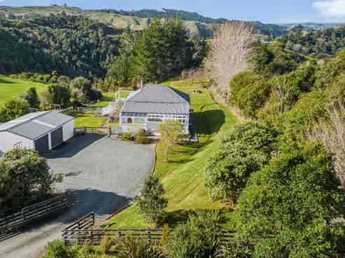 43 J Tolhopf Road, Puhoi