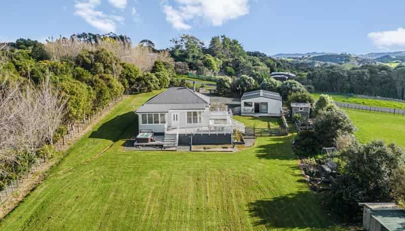 43 J Tolhopf Road, Puhoi