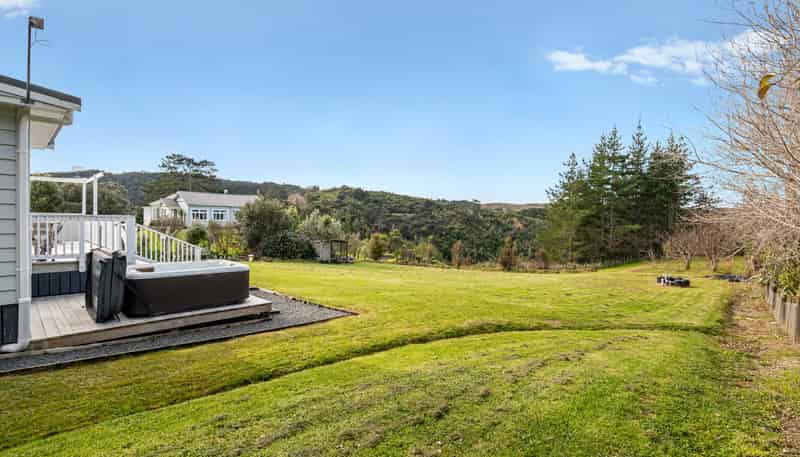 43 J Tolhopf Road, Puhoi