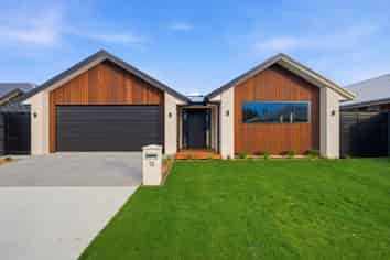 15 Frederick Busch Crescent, Rangiora