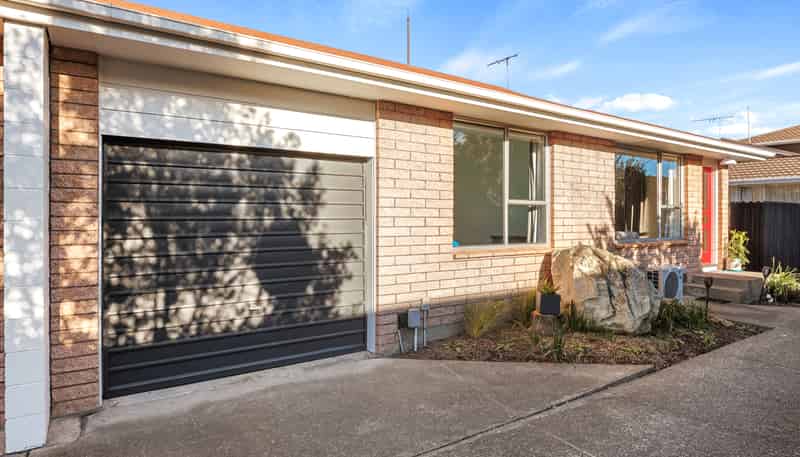 2/35 Torrens Road, Hillmorton