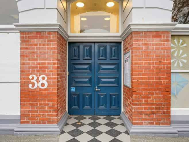 Stunning character space for lease!