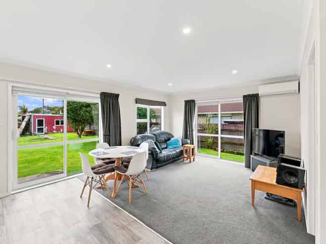 80 Ngamotu Road, Spotswood