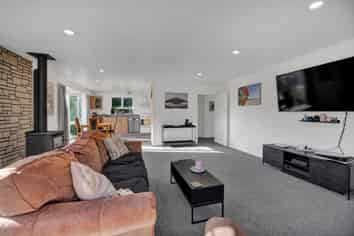 13 Bridger Place, Eltham