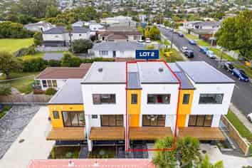 2/30 Woodford Avenue, Henderson