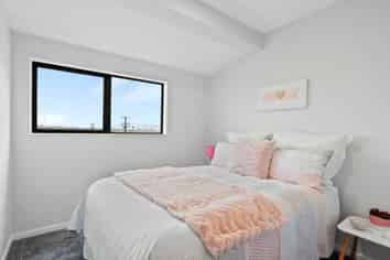 2/30 Woodford Avenue, Henderson