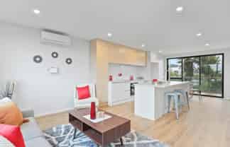 2/30 Woodford Avenue, Henderson