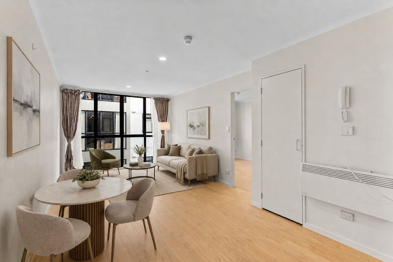 Renovated Apartment with Carpark | Unbeatable Location - Ansicht 3