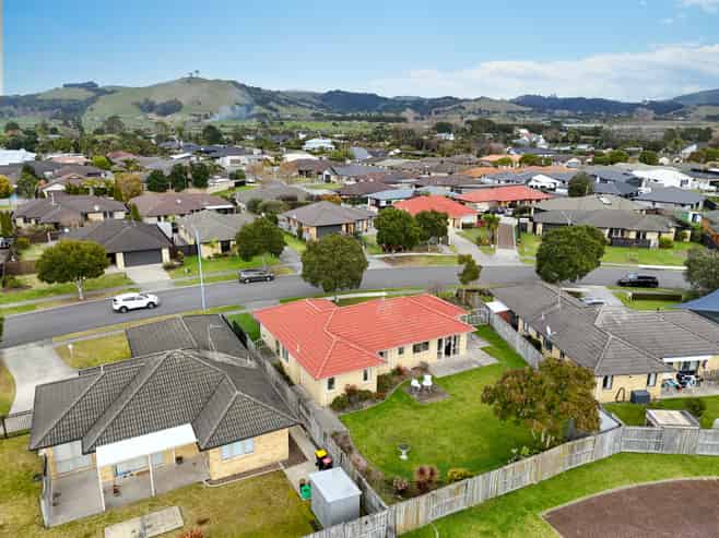 77 The Gardens Drive, Papamoa