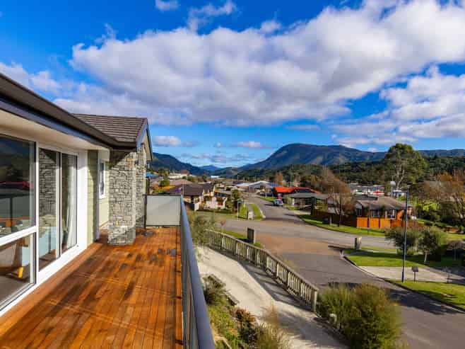4 Pukeko Place, Picton