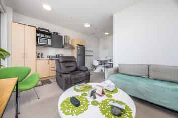813/17 Putney Way, Manukau