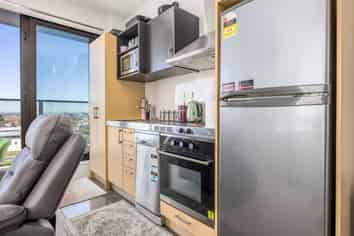 813/17 Putney Way, Manukau