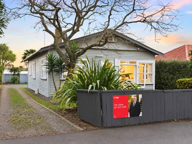 119 Galloway Street, Hamilton East