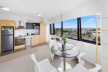 707/17 Putney Way, Manukau