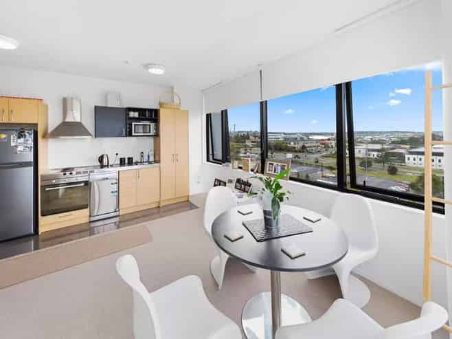 707/17 Putney Way, Manukau