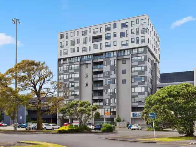 707/17 Putney Way, Manukau