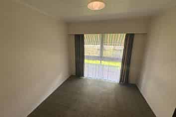 62A Mill Road, Kensington