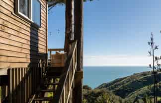 380 Whaanga Road, Raglan