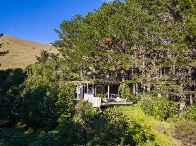 380 Whaanga Road, Raglan