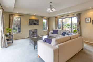 14 Dunmurry Place, CASEBROOK