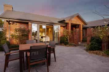 14 Dunmurry Place, CASEBROOK
