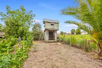 11 Earle Road, Broadlands
