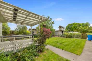 11 Earle Road, Broadlands
