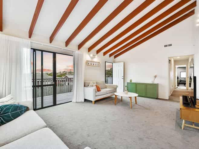 25 Broadfield Street, Massey