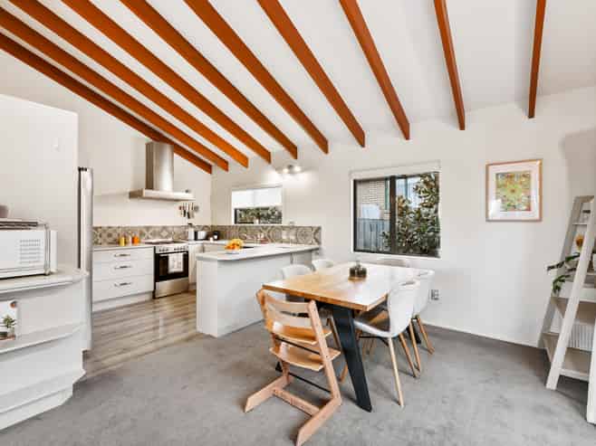25 Broadfield Street, Massey