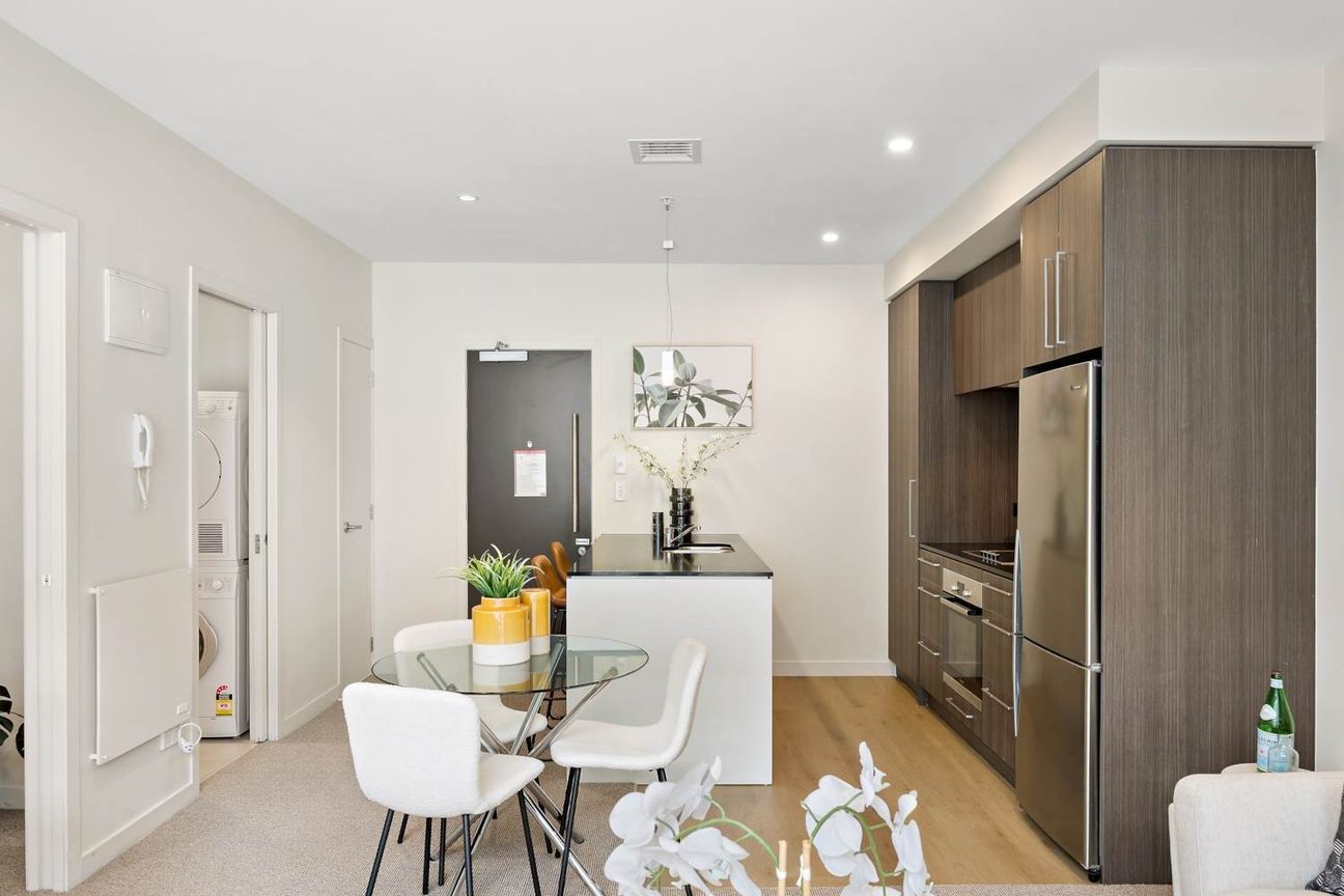 Stylish Grafton Apartment with one car park - Aanzicht 3