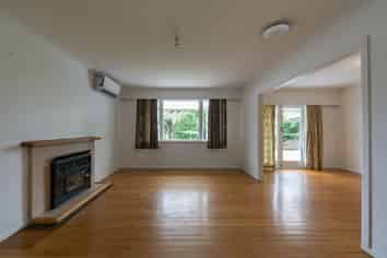 23 Greta Street, Glenview