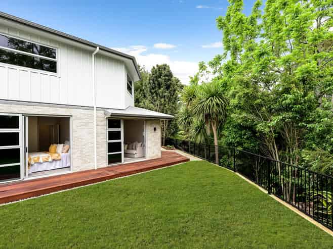 2/11 Marjoriefield Mews, Fitzroy