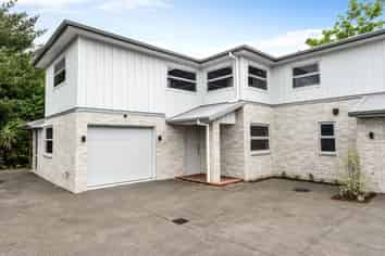 2/11 Marjoriefield Mews, Fitzroy