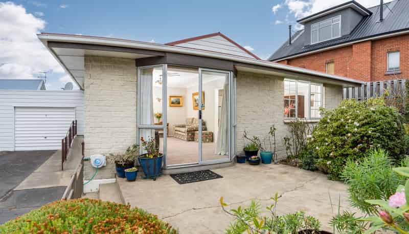 232 Highgate, Roslyn